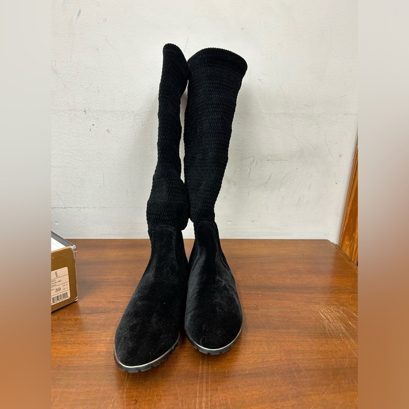 🏷️ SALE Never Worn Small Damage Chelsea Crew Bono Stretch Boot Black Velvet Sz 8 - Picture 9 of 11